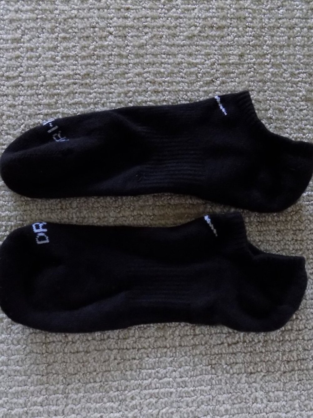NEW MENS NIKE DRI FIT RUNNING NO SHOW SOCKS ANKLE BLACK #2